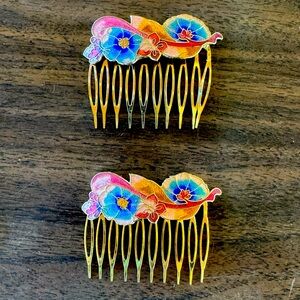 Butterfly hair comb duo